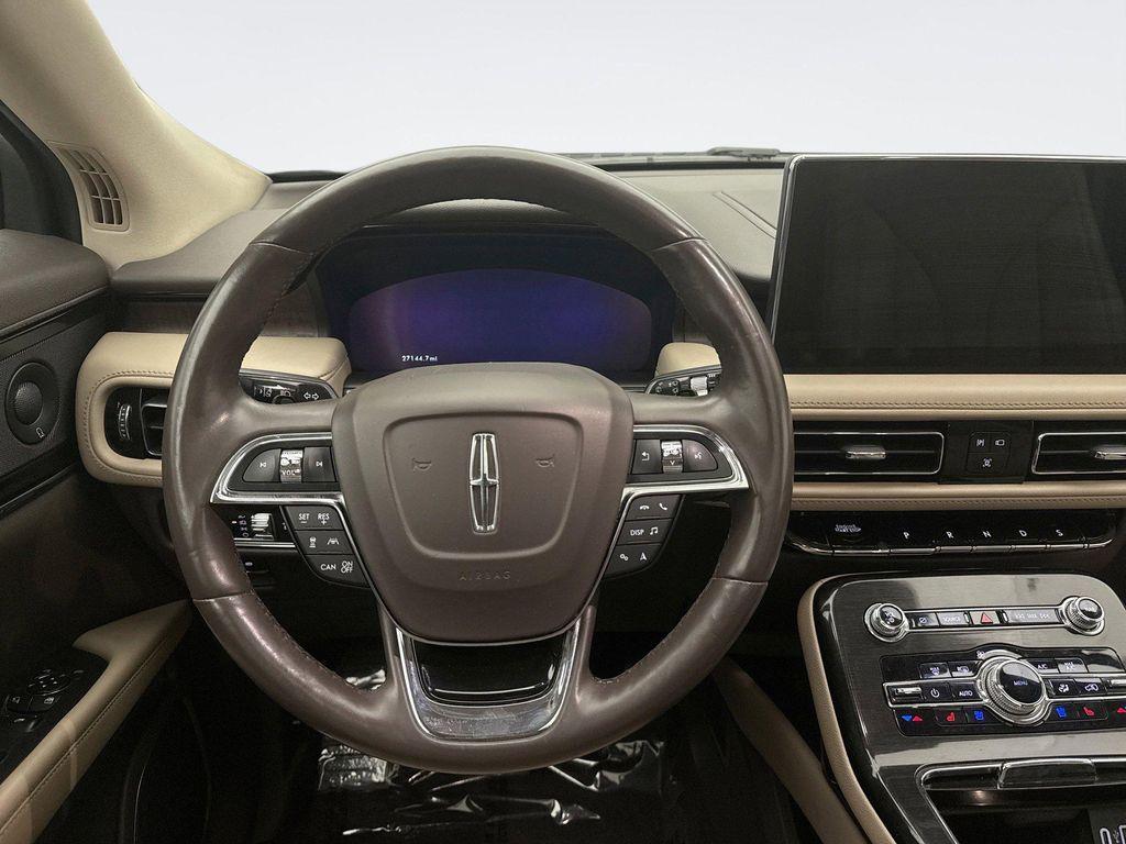 used 2022 Lincoln Nautilus car, priced at $35,999