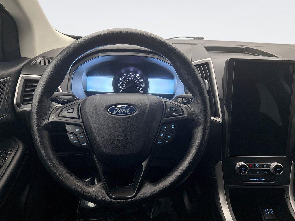 used 2022 Ford Edge car, priced at $22,899