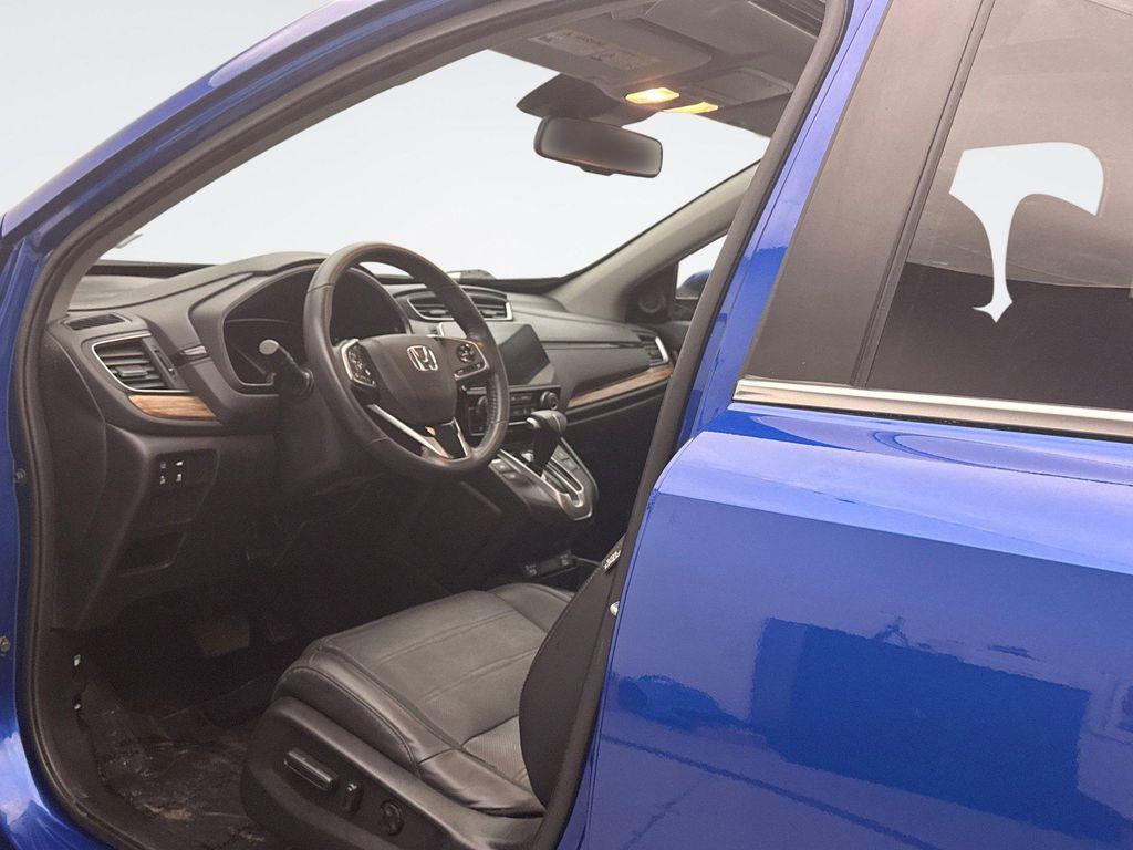 used 2021 Honda CR-V car, priced at $27,049