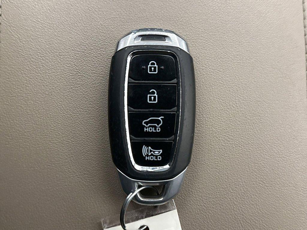 used 2020 Hyundai Santa Fe car, priced at $17,950