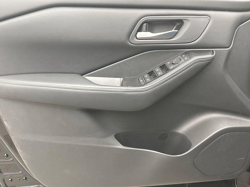 used 2026 Nissan Rogue car, priced at $29,099