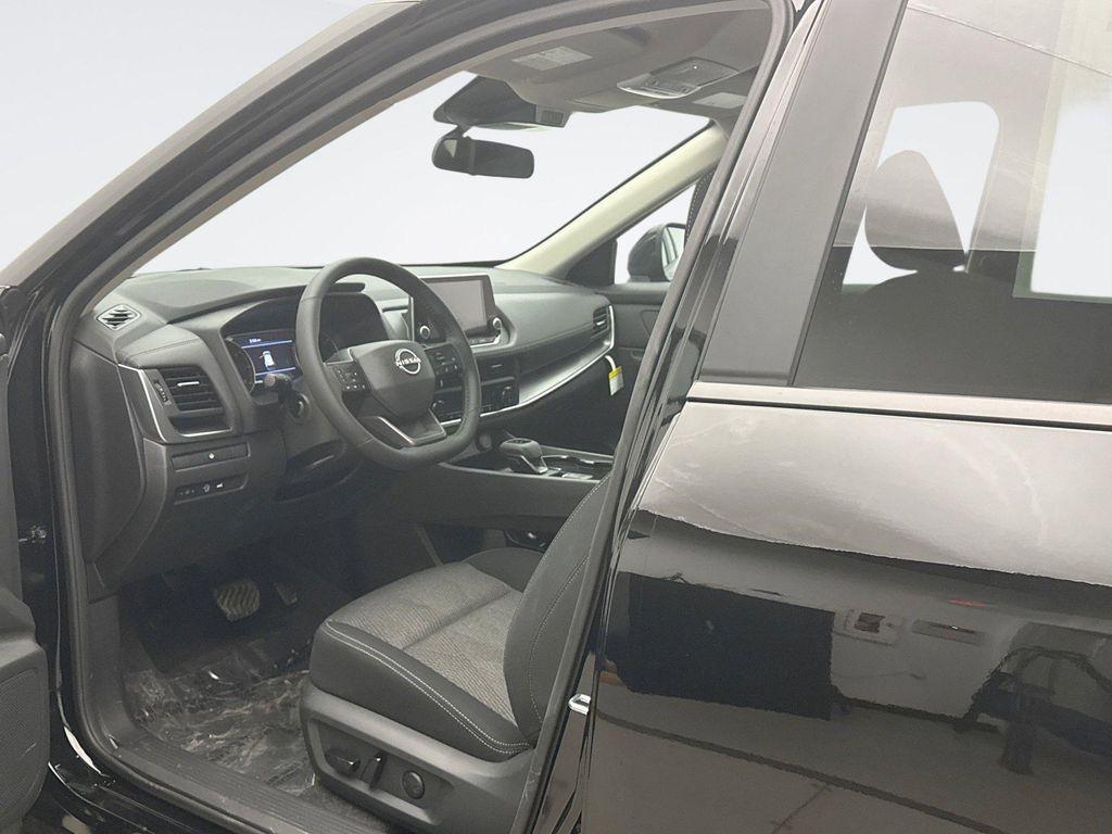 used 2026 Nissan Rogue car, priced at $29,099