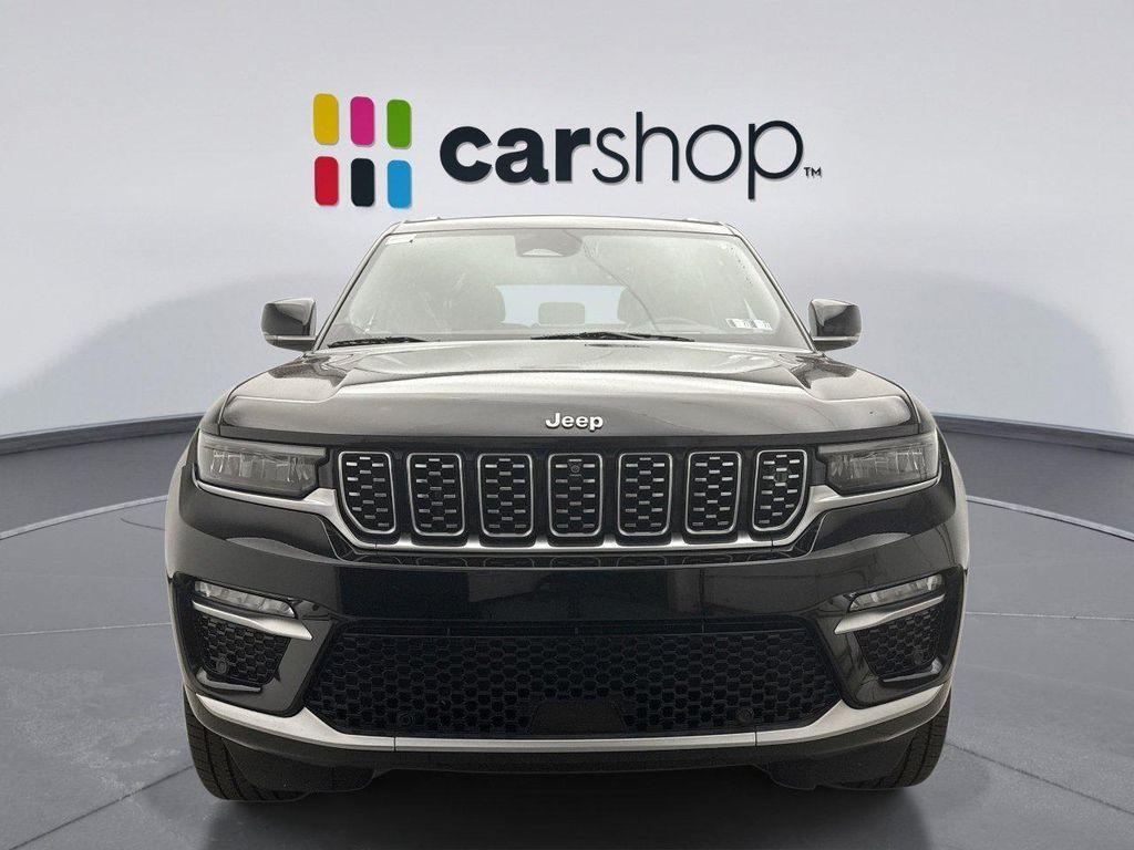 used 2022 Jeep Grand Cherokee car, priced at $40,389