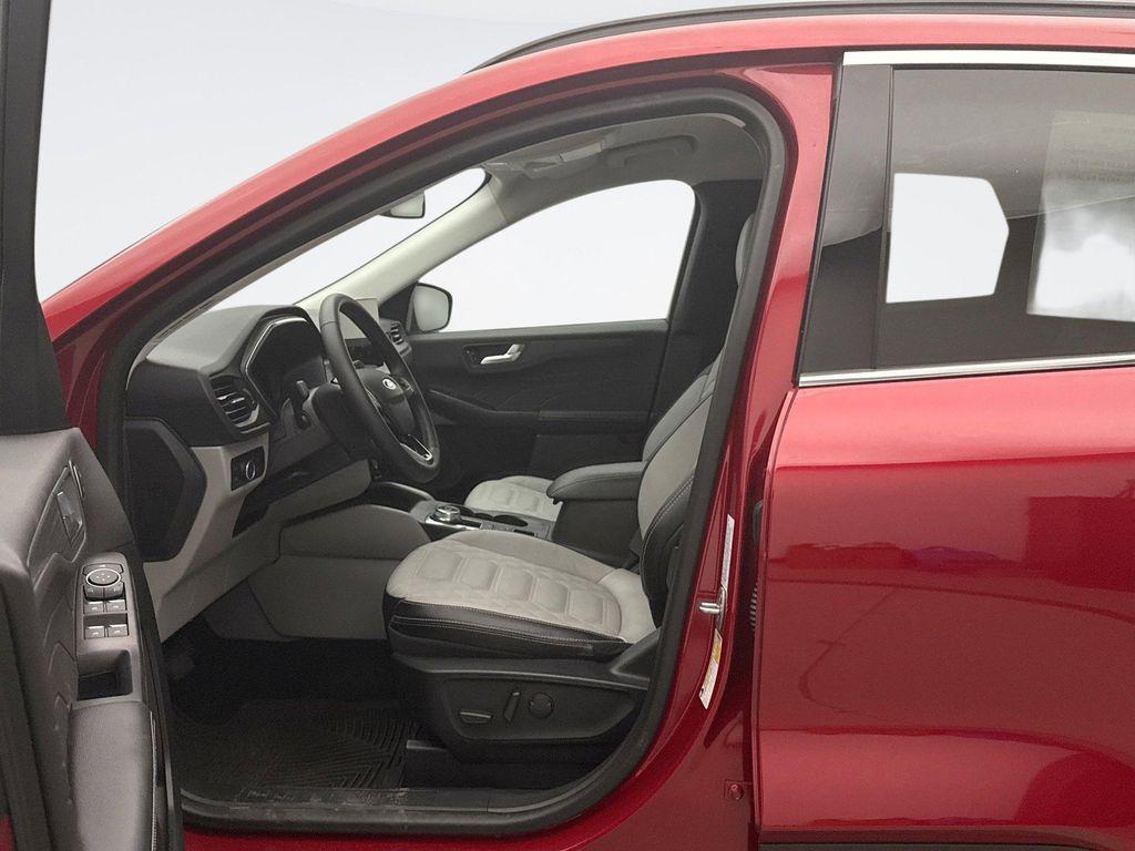 used 2024 Ford Escape car, priced at $28,899