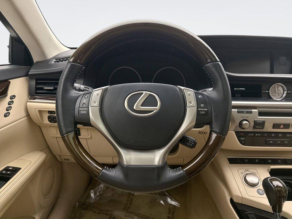used 2014 Lexus ES 350 car, priced at $17,049