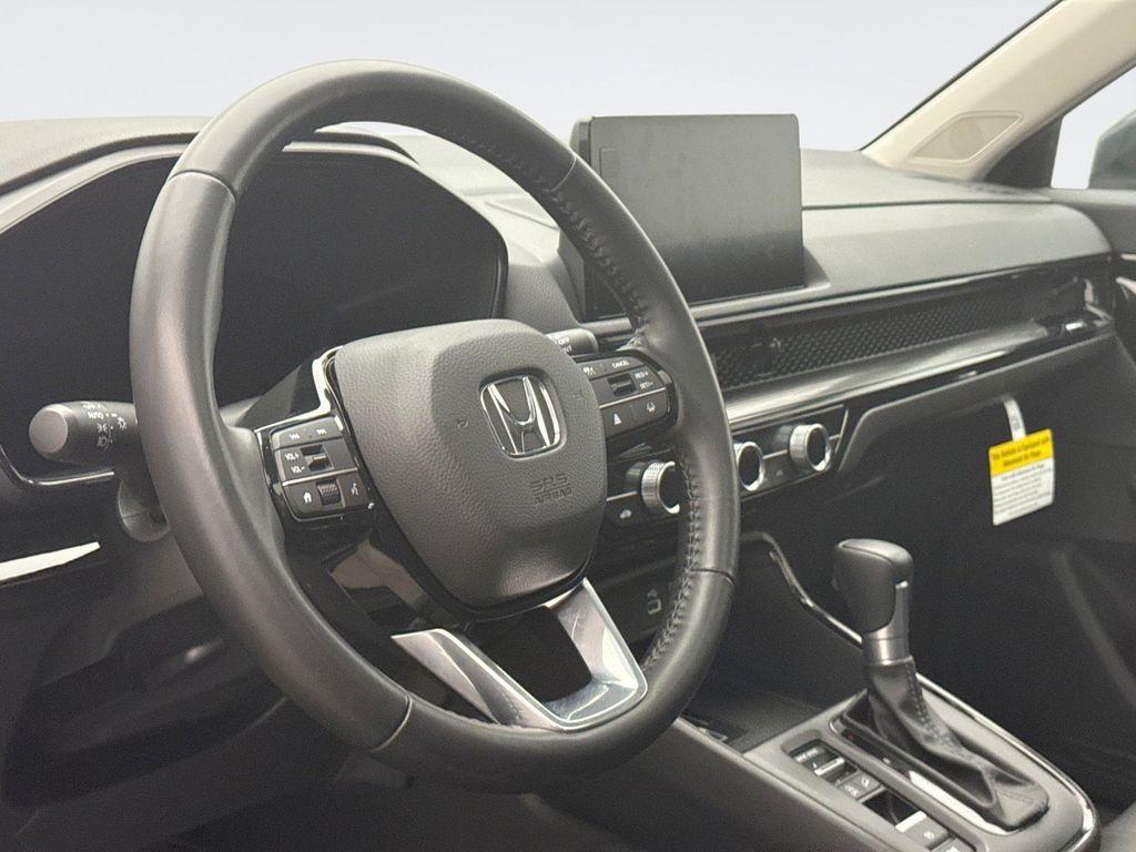 used 2025 Honda CR-V car, priced at $34,899