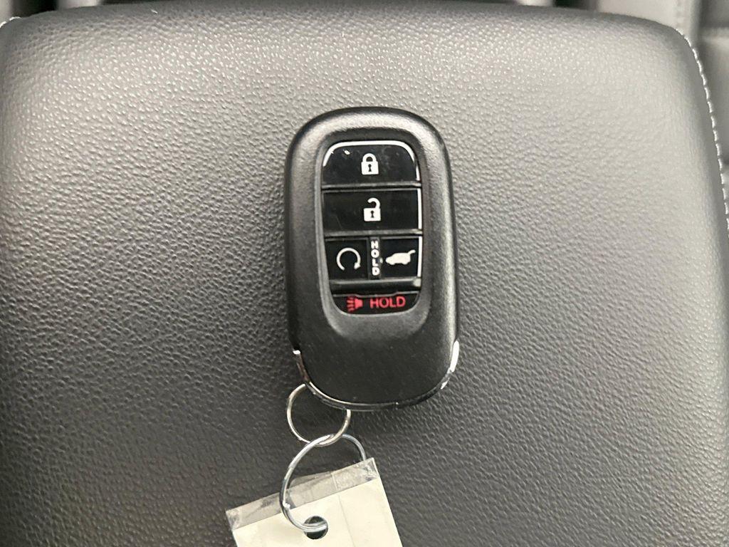 used 2025 Honda CR-V car, priced at $34,899