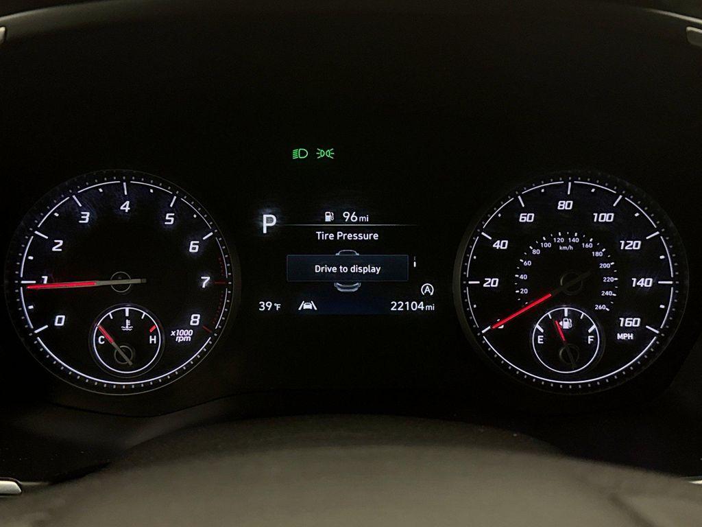 used 2023 Hyundai Santa Fe car, priced at $25,700