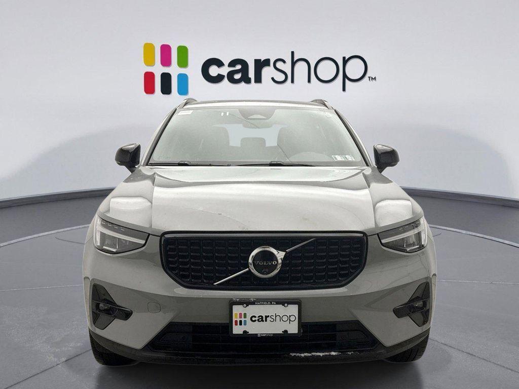 used 2025 Volvo XC40 car, priced at $31,000