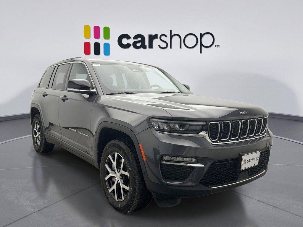 used 2024 Jeep Grand Cherokee car, priced at $32,399