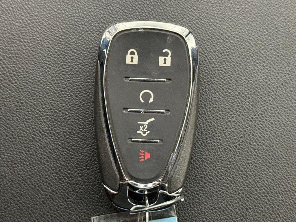 used 2022 Chevrolet Equinox car, priced at $19,799