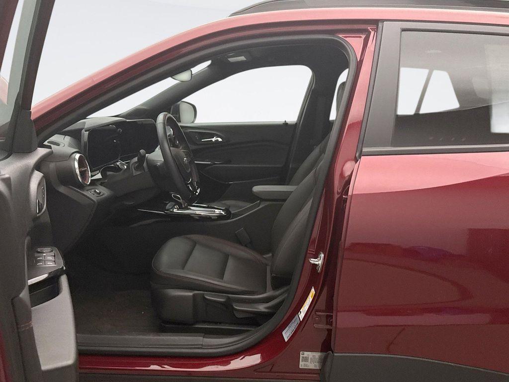 used 2024 Chevrolet Trax car, priced at $23,999