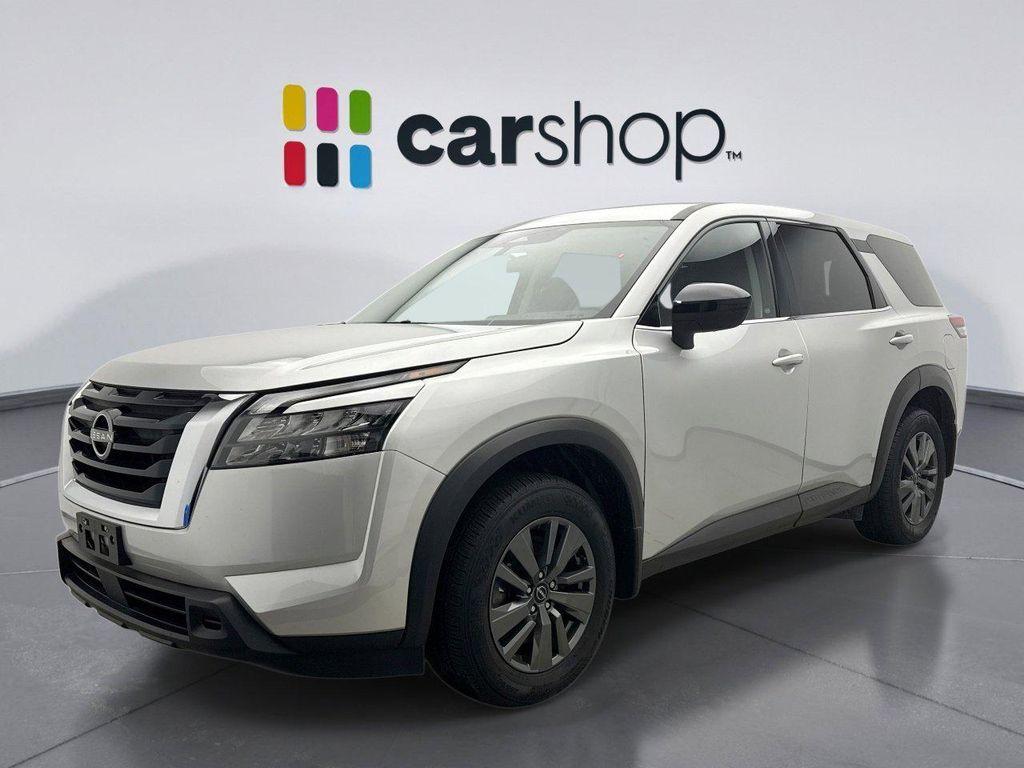 used 2024 Nissan Pathfinder car, priced at $29,399