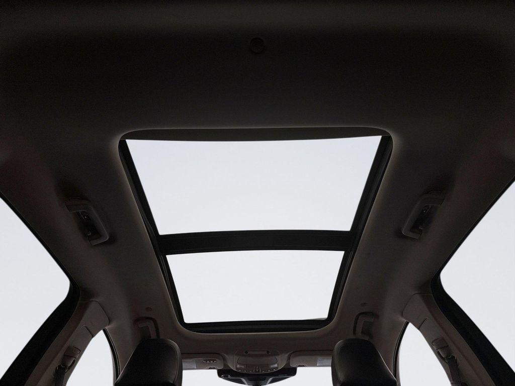 used 2022 Lincoln Nautilus car, priced at $28,349