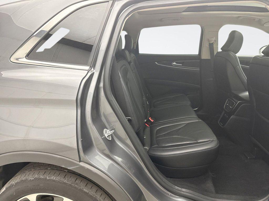 used 2022 Lincoln Nautilus car, priced at $28,349