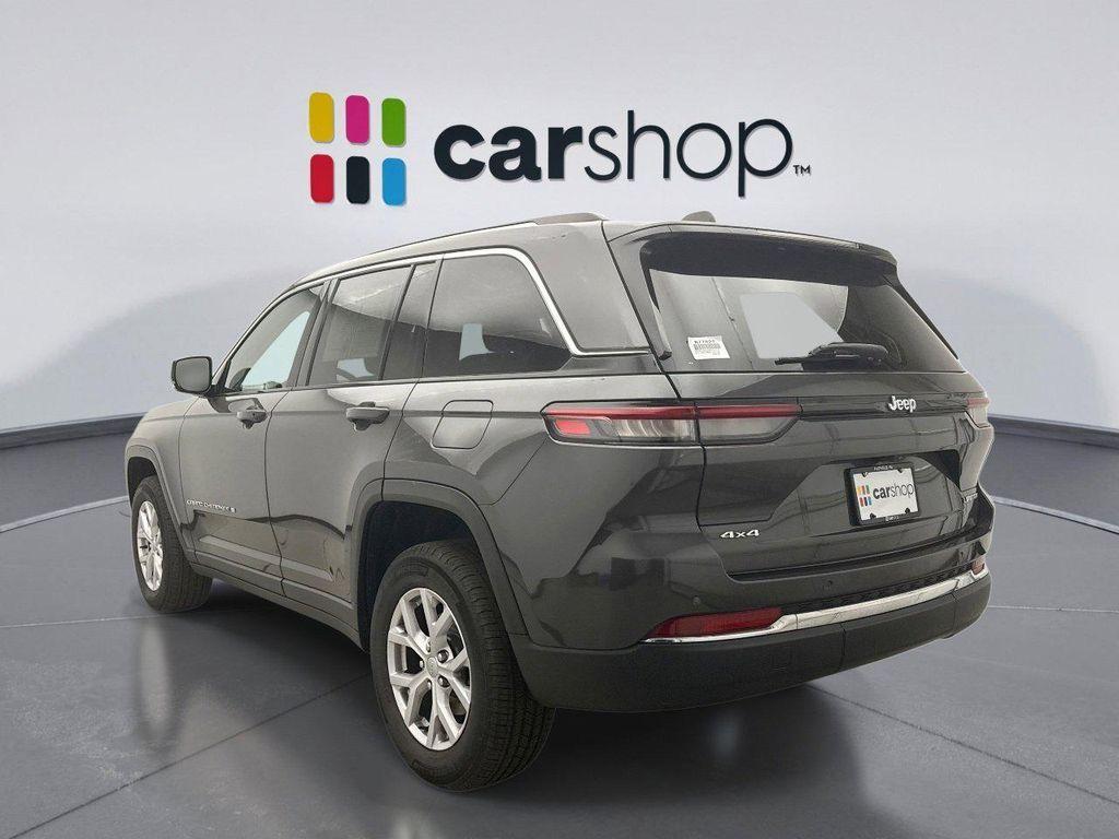 used 2022 Jeep Grand Cherokee car, priced at $28,838