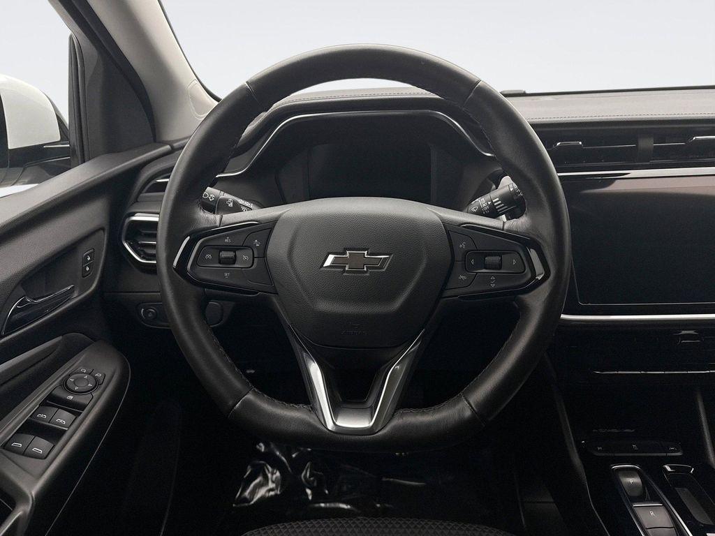 used 2022 Chevrolet Bolt EUV car, priced at $17,399