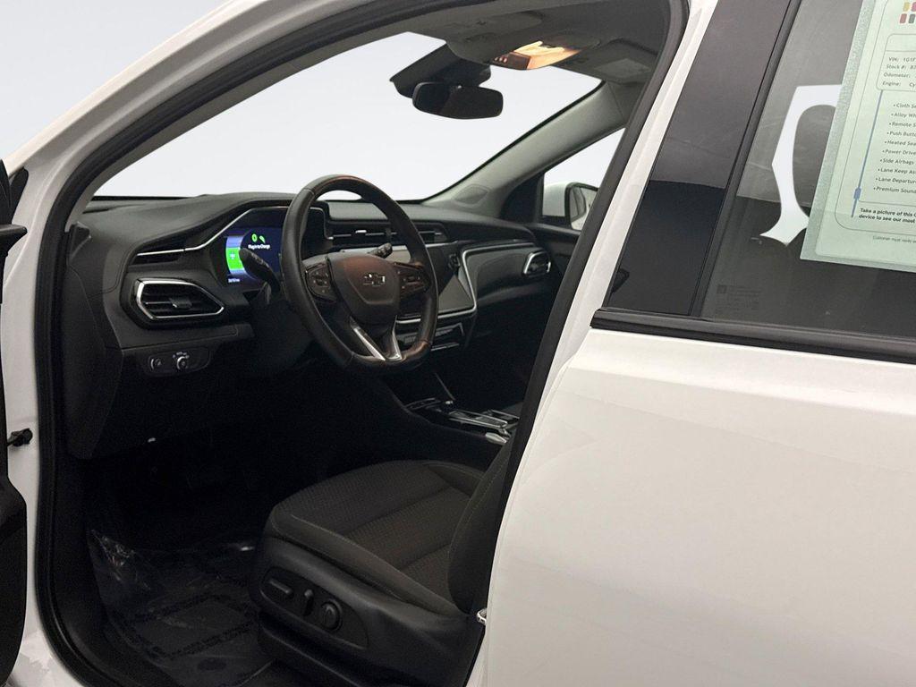used 2022 Chevrolet Bolt EUV car, priced at $17,399
