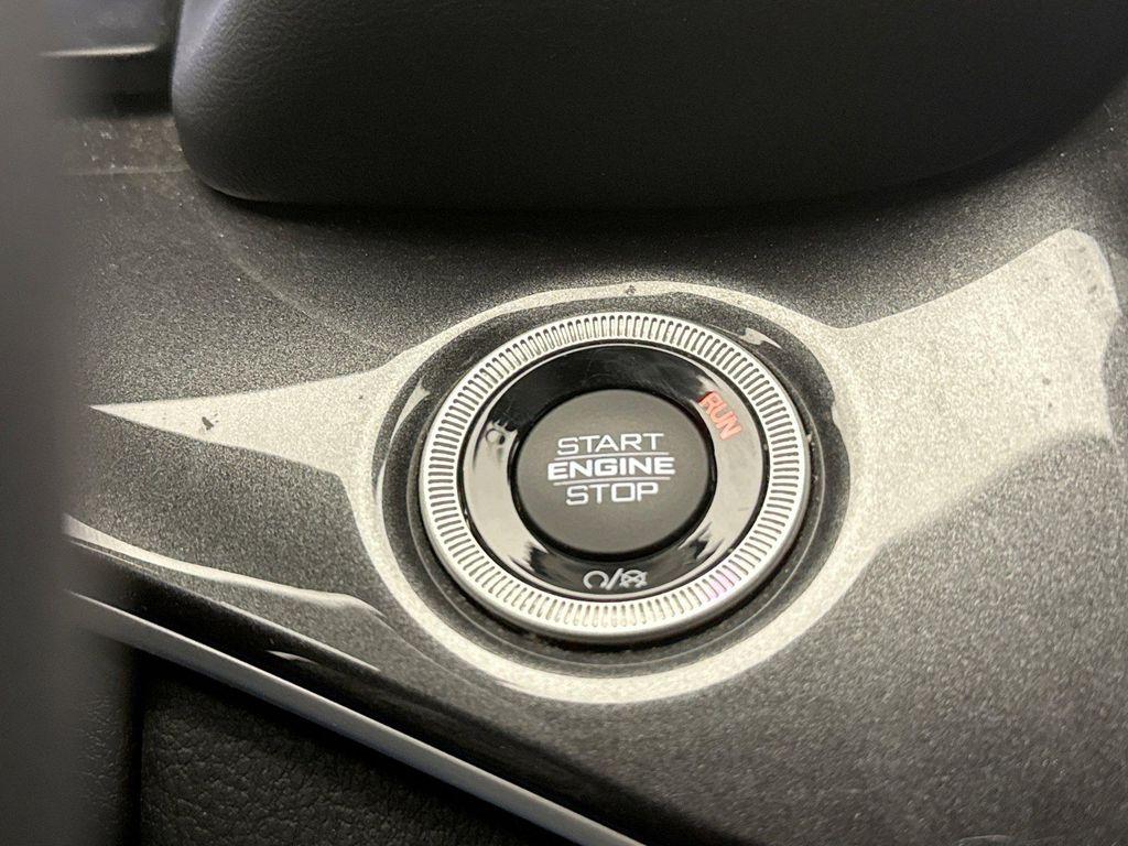 used 2023 Jeep Grand Cherokee car, priced at $27,798