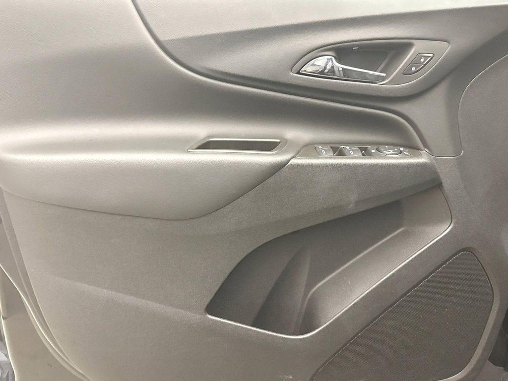 used 2024 Chevrolet Equinox car, priced at $20,598