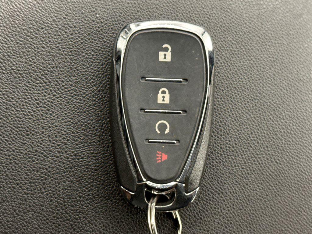 used 2024 Chevrolet Equinox car, priced at $21,200