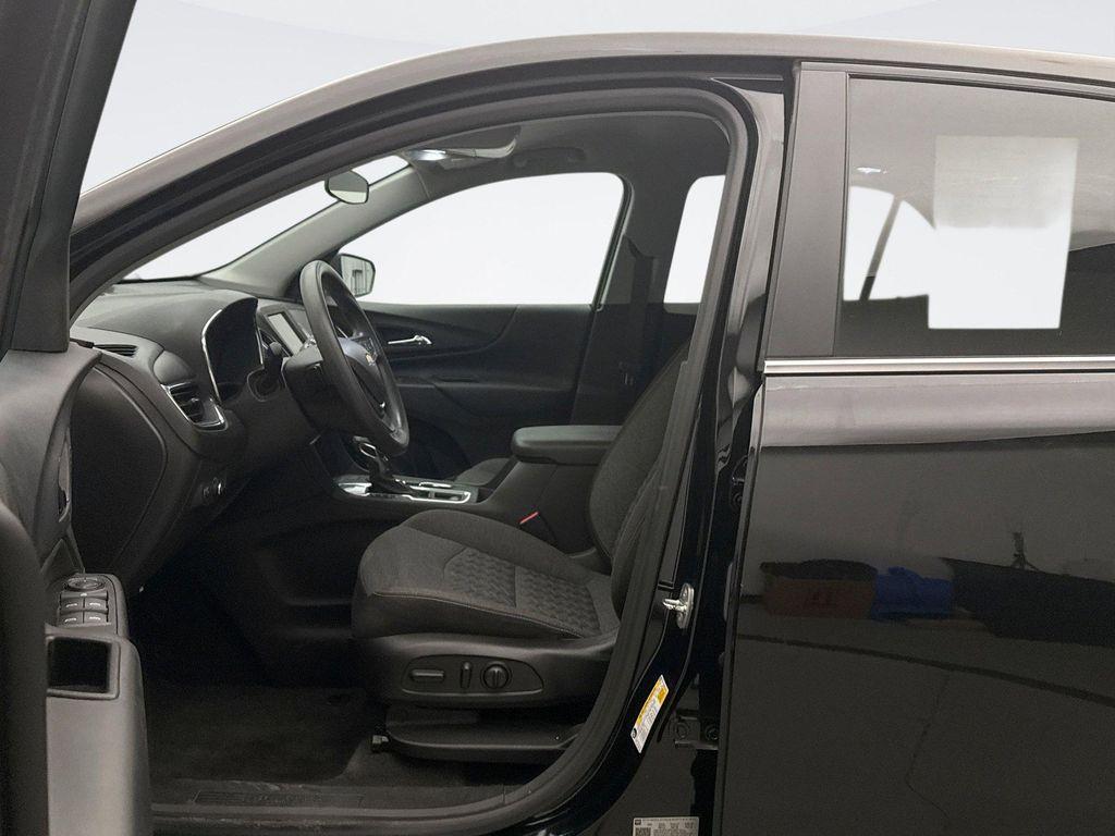 used 2024 Chevrolet Equinox car, priced at $21,200