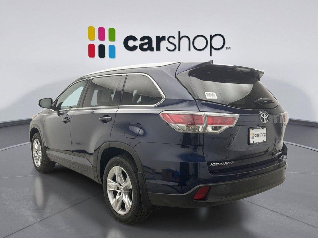 used 2015 Toyota Highlander car, priced at $22,249