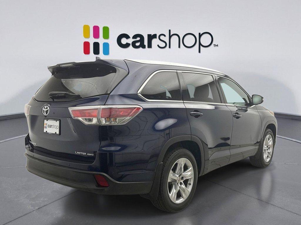 used 2015 Toyota Highlander car, priced at $22,249