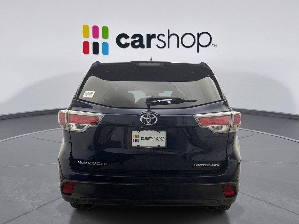 used 2015 Toyota Highlander car, priced at $22,249