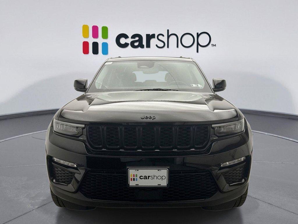 used 2023 Jeep Grand Cherokee car, priced at $33,399