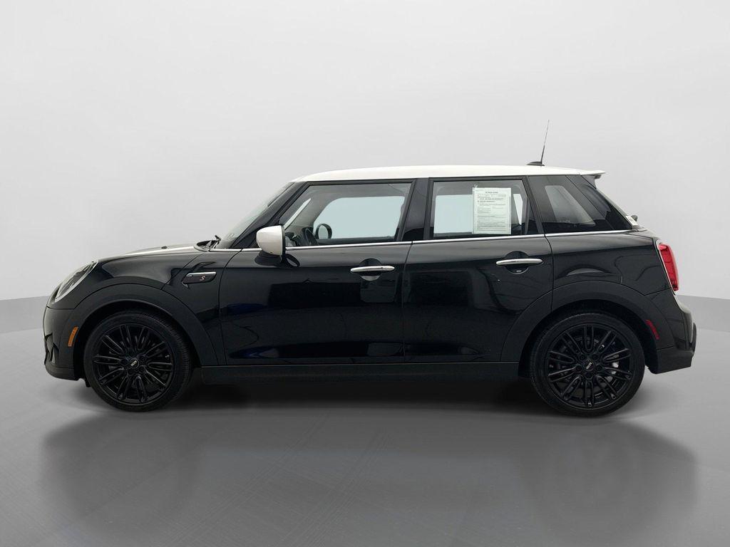 used 2023 MINI Hardtop car, priced at $25,999
