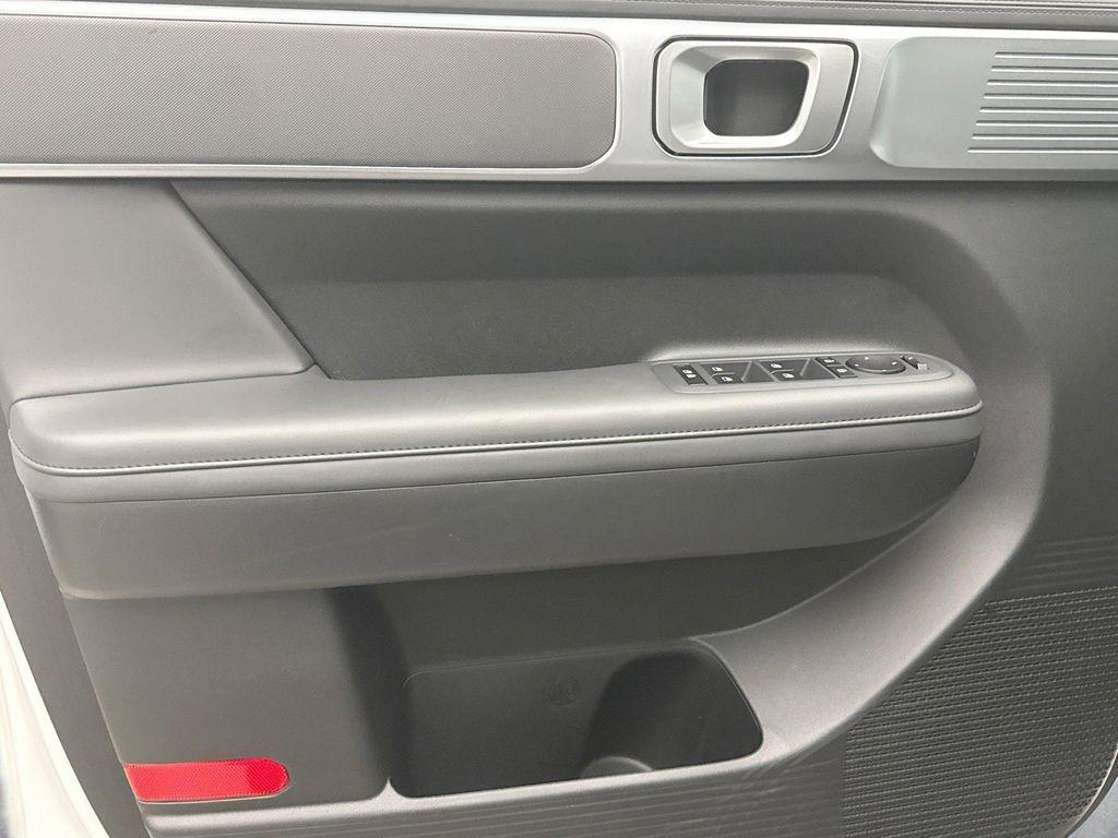 used 2025 Hyundai Santa Fe car, priced at $36,399