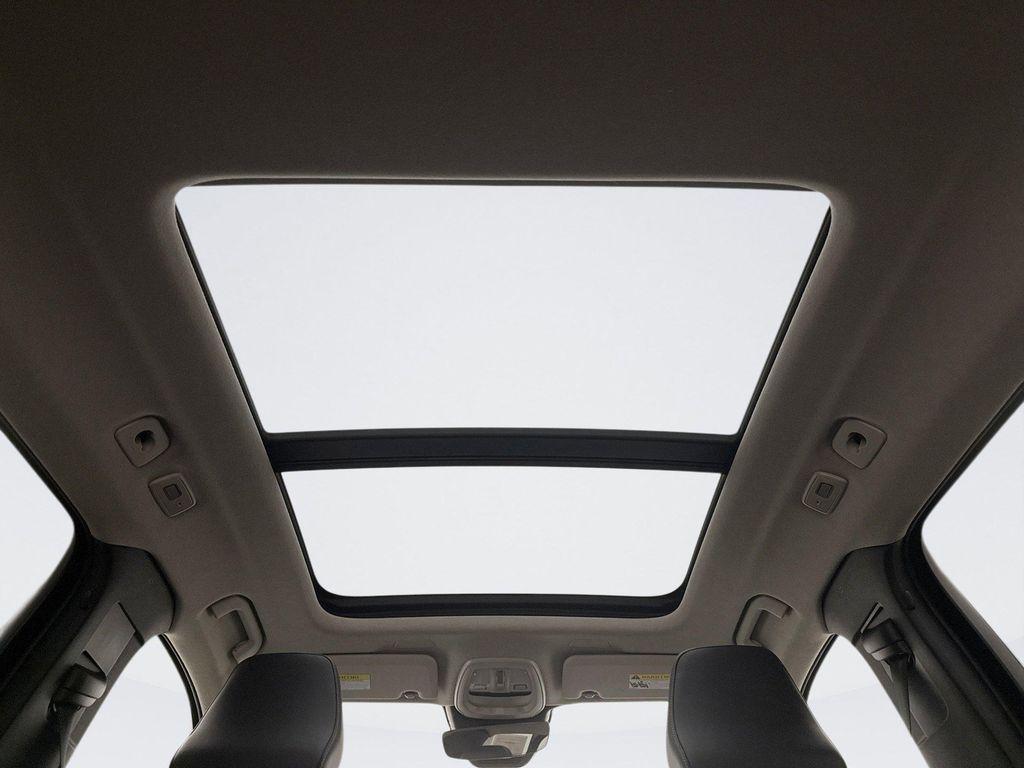 used 2025 Volvo XC40 car, priced at $30,599