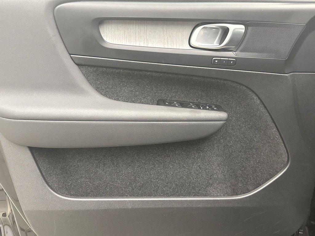 used 2025 Volvo XC40 car, priced at $30,599