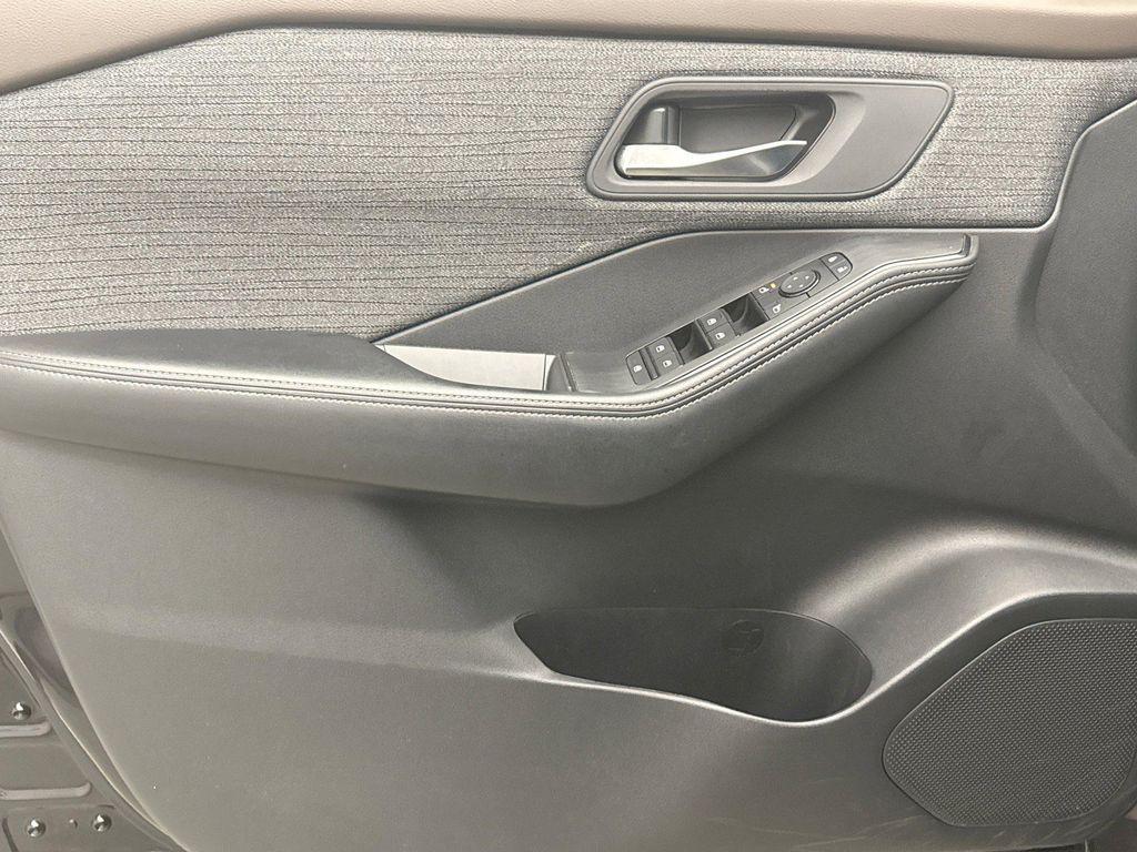 used 2023 Nissan Rogue car, priced at $23,698