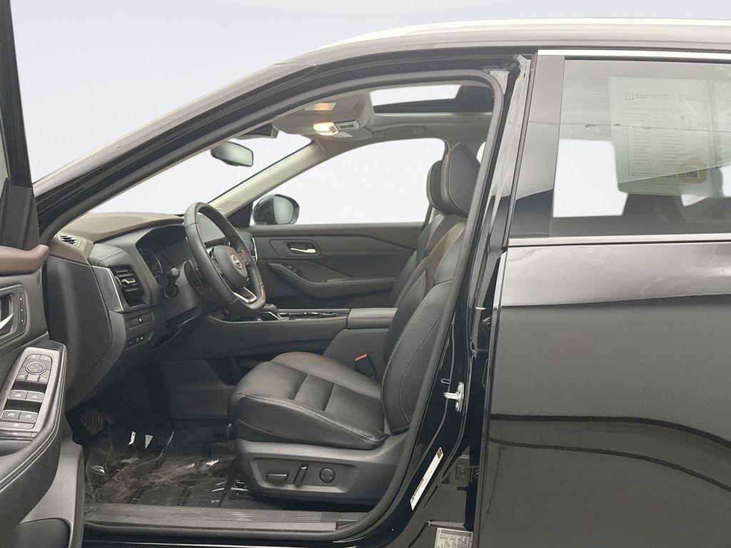 used 2023 Nissan Rogue car, priced at $27,399