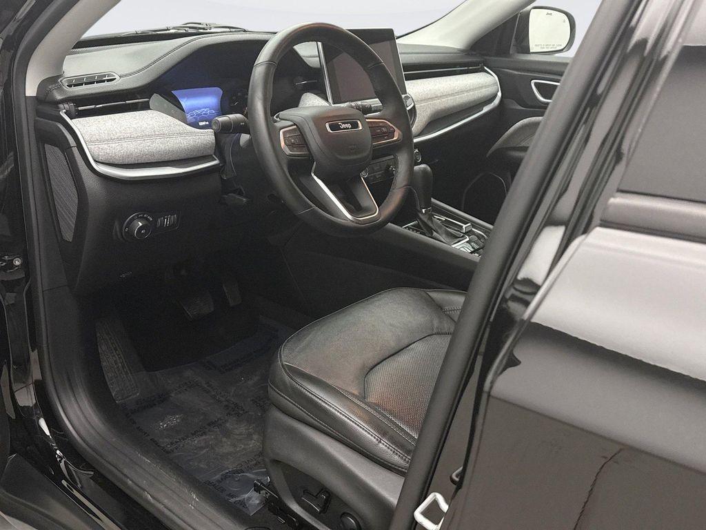 used 2022 Jeep Compass car, priced at $21,098