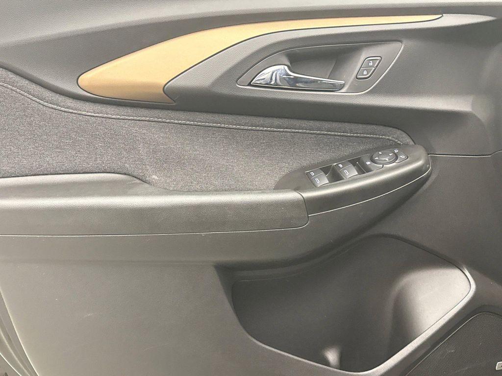 used 2021 Chevrolet TrailBlazer car, priced at $18,748