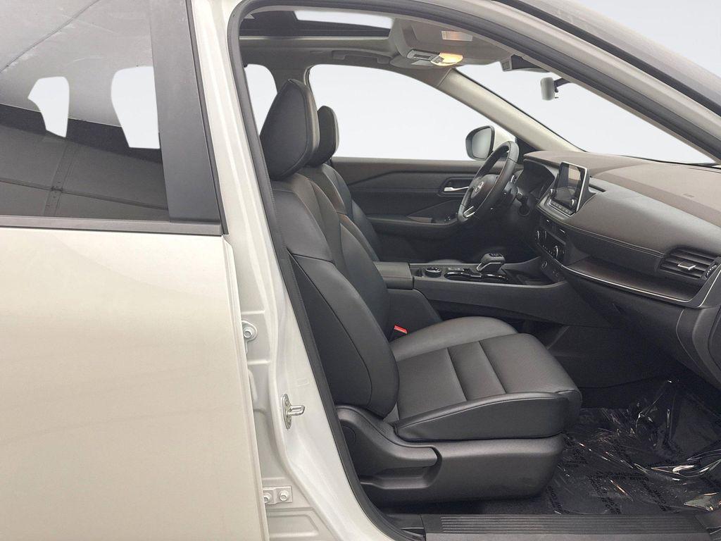 used 2023 Nissan Rogue car, priced at $23,198