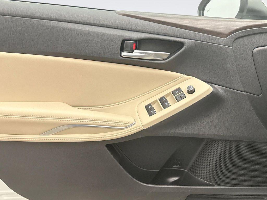 used 2021 Toyota Avalon Hybrid car, priced at $28,949