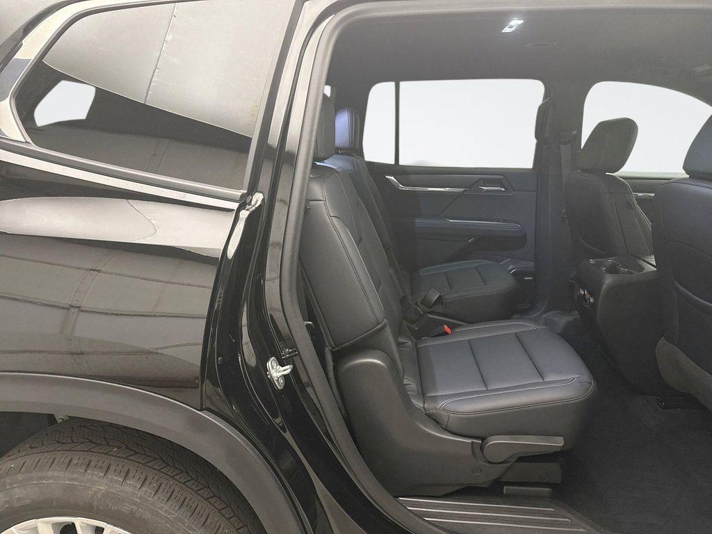 used 2024 GMC Acadia car, priced at $36,999