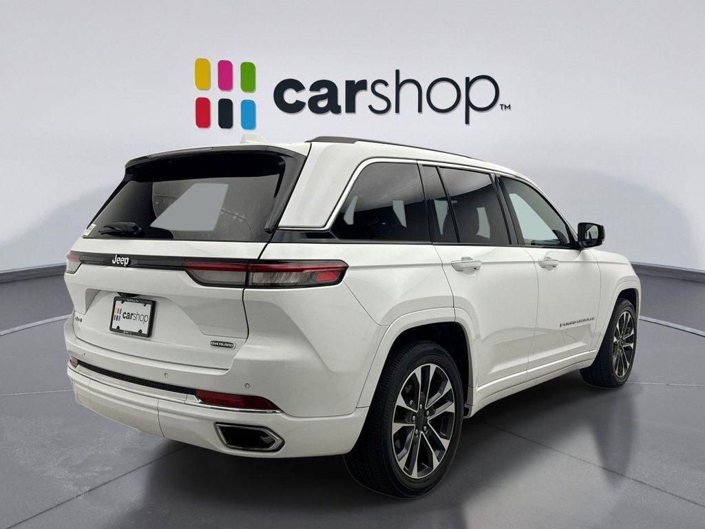 used 2022 Jeep Grand Cherokee car, priced at $29,996