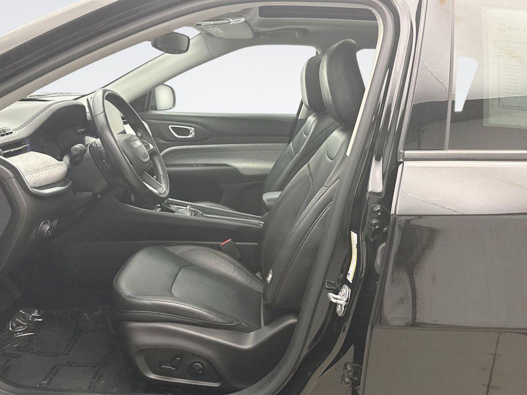 used 2022 Jeep Compass car, priced at $23,888