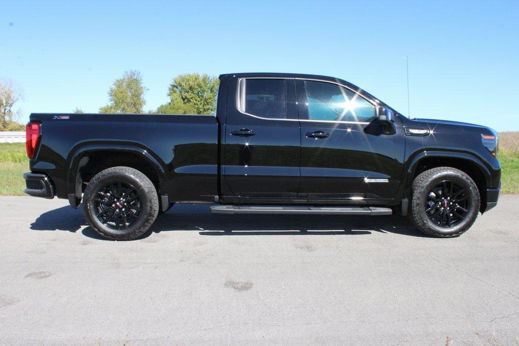new 2025 GMC Sierra 1500 car, priced at $55,294
