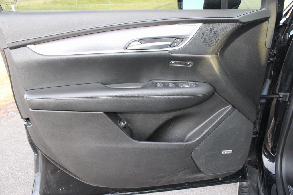 used 2017 Cadillac XT5 car, priced at $15,994