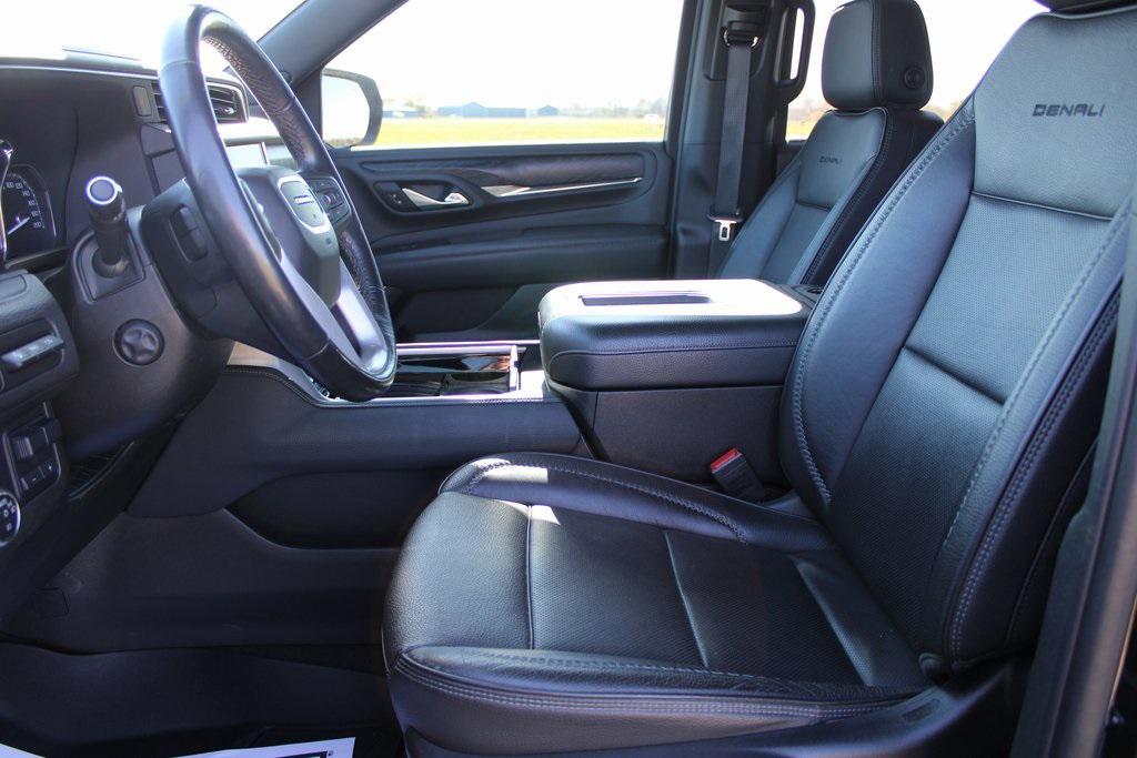 used 2021 GMC Yukon car, priced at $44,489