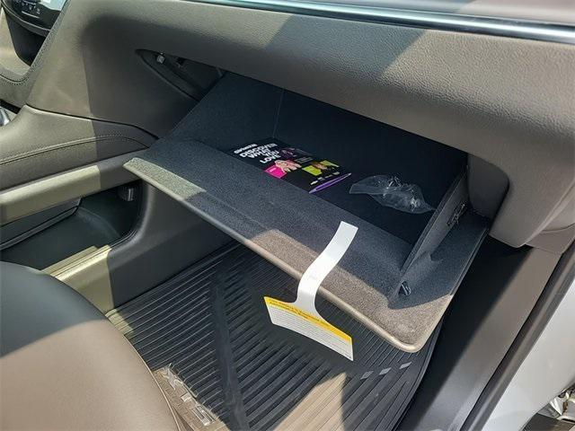 new 2024 Cadillac XT5 car, priced at $41,490