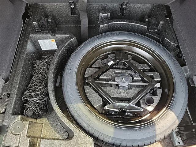 new 2024 Cadillac XT5 car, priced at $41,490