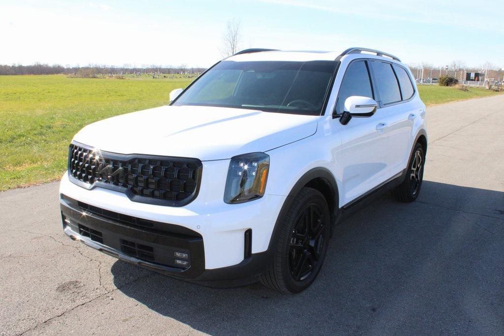 used 2025 Kia Telluride car, priced at $45,299