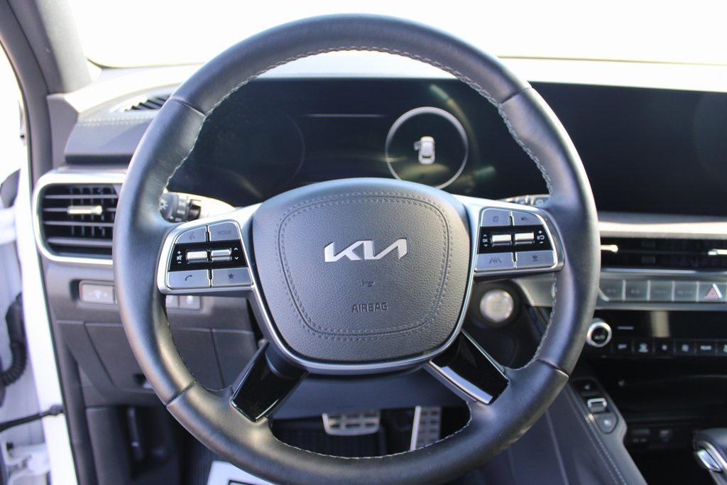 used 2025 Kia Telluride car, priced at $45,299